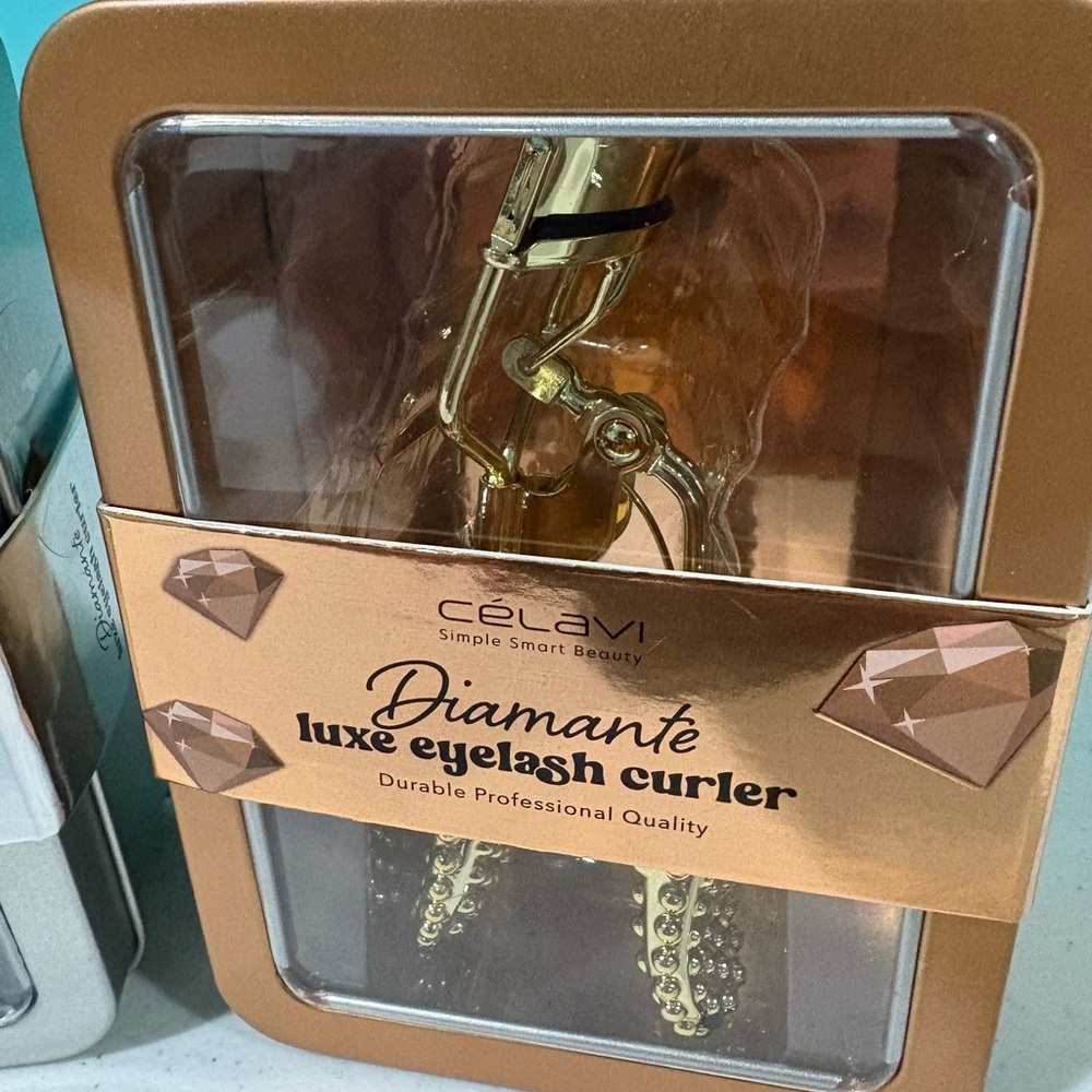 Célavi Diamanté Luxe Eyelash Curler - Gold